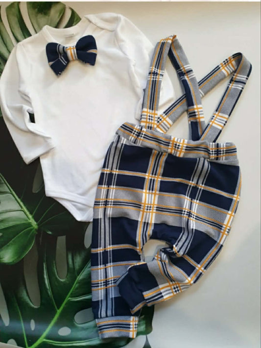 Elegancki komplet dla chłopca krata szelki na roczek wesele